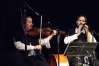 A várakozás zsoltára, 2010; a Misztrál Klubban  (Hoppál Mihály és Heinczinger Mika)